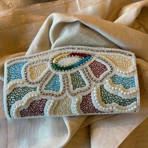 Vintage beaded clutch evening bag.